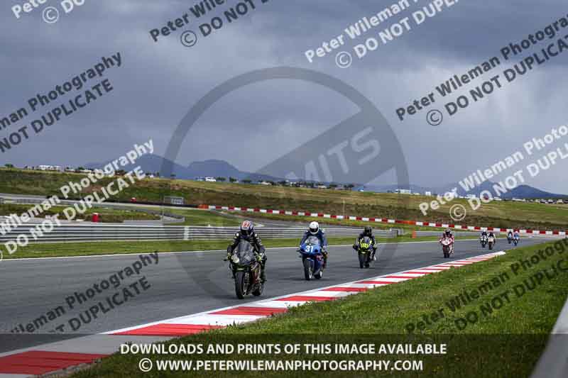 cadwell no limits trackday;cadwell park;cadwell park photographs;cadwell trackday photographs;enduro digital images;event digital images;eventdigitalimages;navarra;no limits trackdays;peter wileman photography;racing digital images;trackday digital images;trackday photos